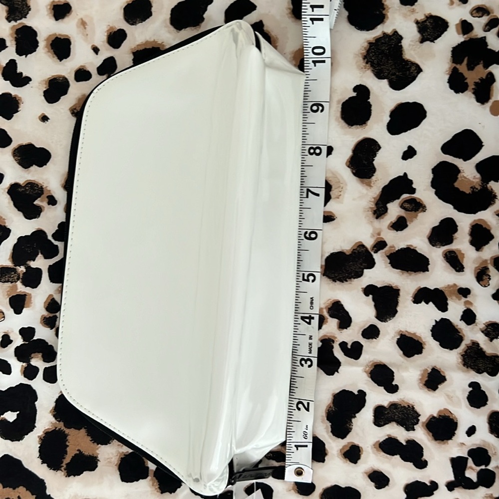 Shu Uemura the Art of Hair Cosmetic Makeup Pouch - Picture 7 of 7